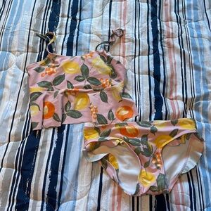 OshKosh two piece bathing suit. light pink with lemons design. 14/14a in girls
